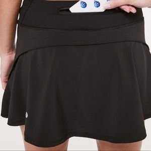 Lululemon Play off the pleats tennis skirt